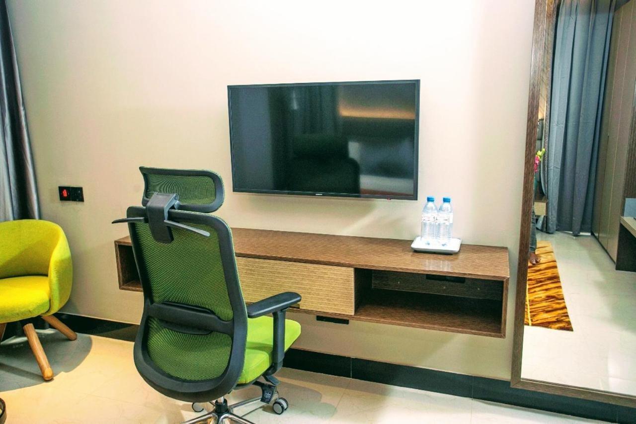 Hotel Omni Residency דאהקה מראה חיצוני תמונה